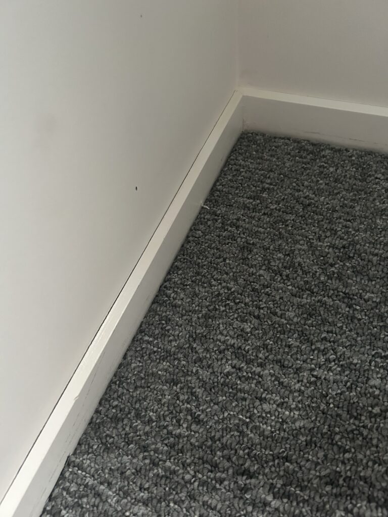 Skirting board and carpet area vacuumed and polished during bond clean – Wodonga VIC